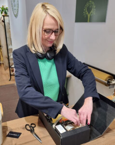 Call & Shop - Dein persönliches Einkaufserlebnis, bequem von zu Hause! - ich berate dich in Echtzeit, als wärst du direkt bei mir im Laden!